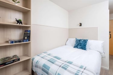 1 bed flat, Crown Station Place, Georgian Quarter, Liverpool, L73LA - Image 14